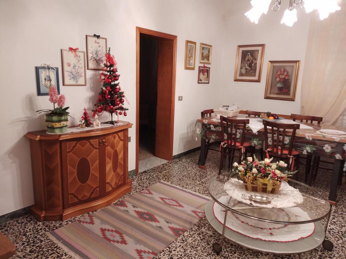 Casa Tarrini Apartment Chianni Bagian luar foto