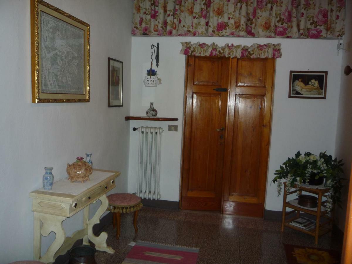 Casa Tarrini Apartment Chianni Bagian luar foto
