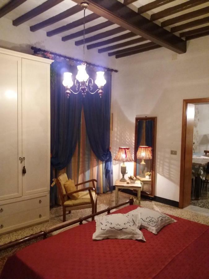 Casa Tarrini Apartment Chianni Bagian luar foto